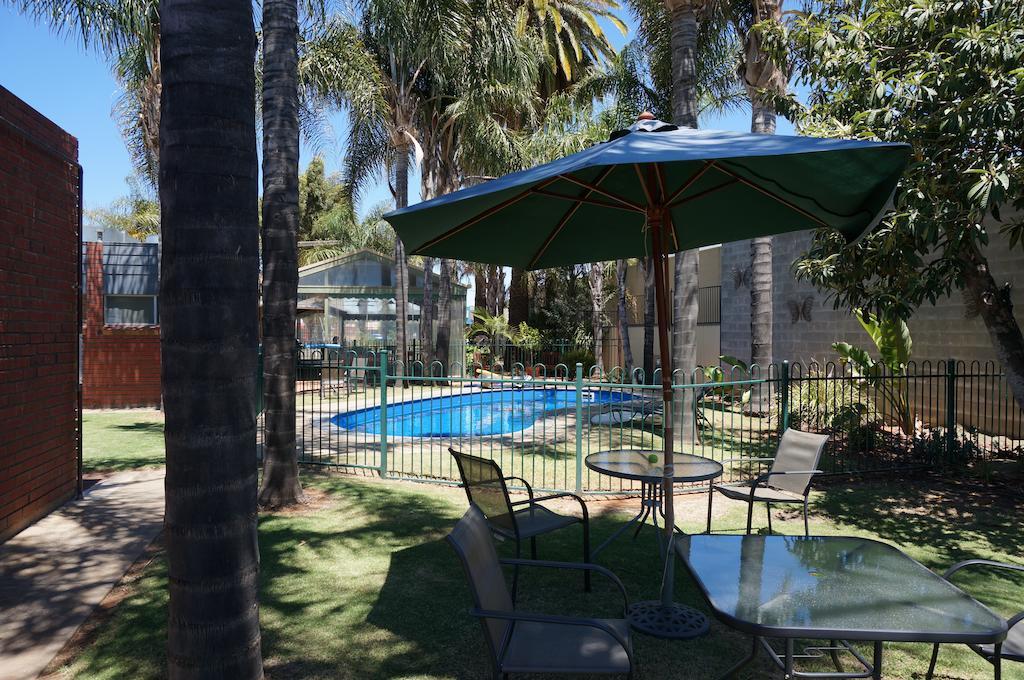 Mid City Plantation Motel Μιλντούρα Εξωτερικό φωτογραφία
