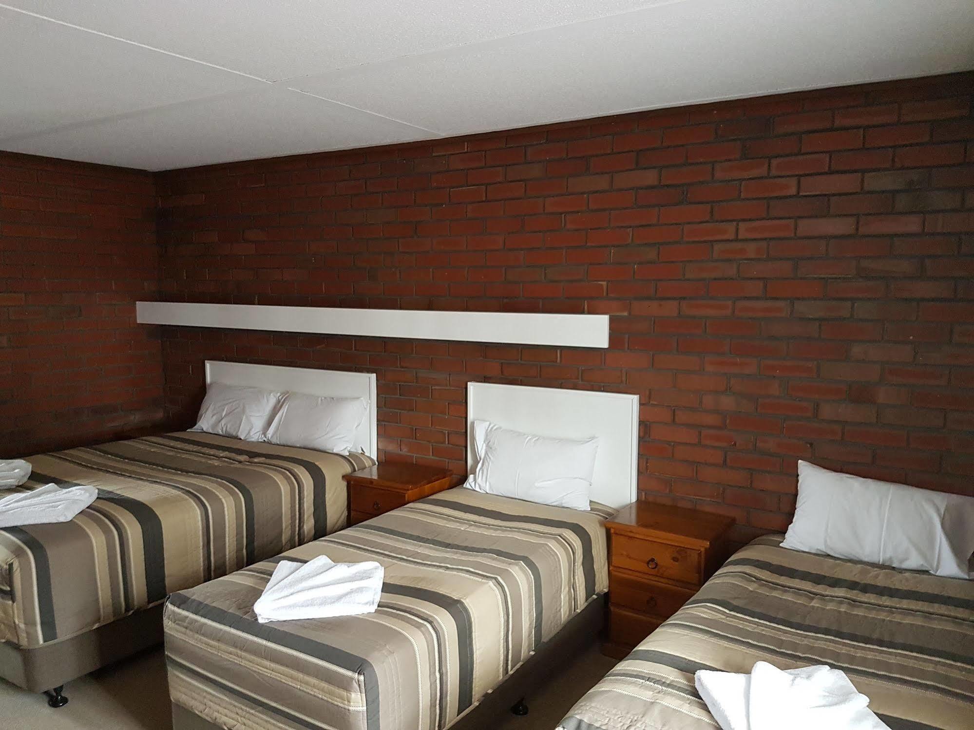 Mid City Plantation Motel Μιλντούρα Εξωτερικό φωτογραφία