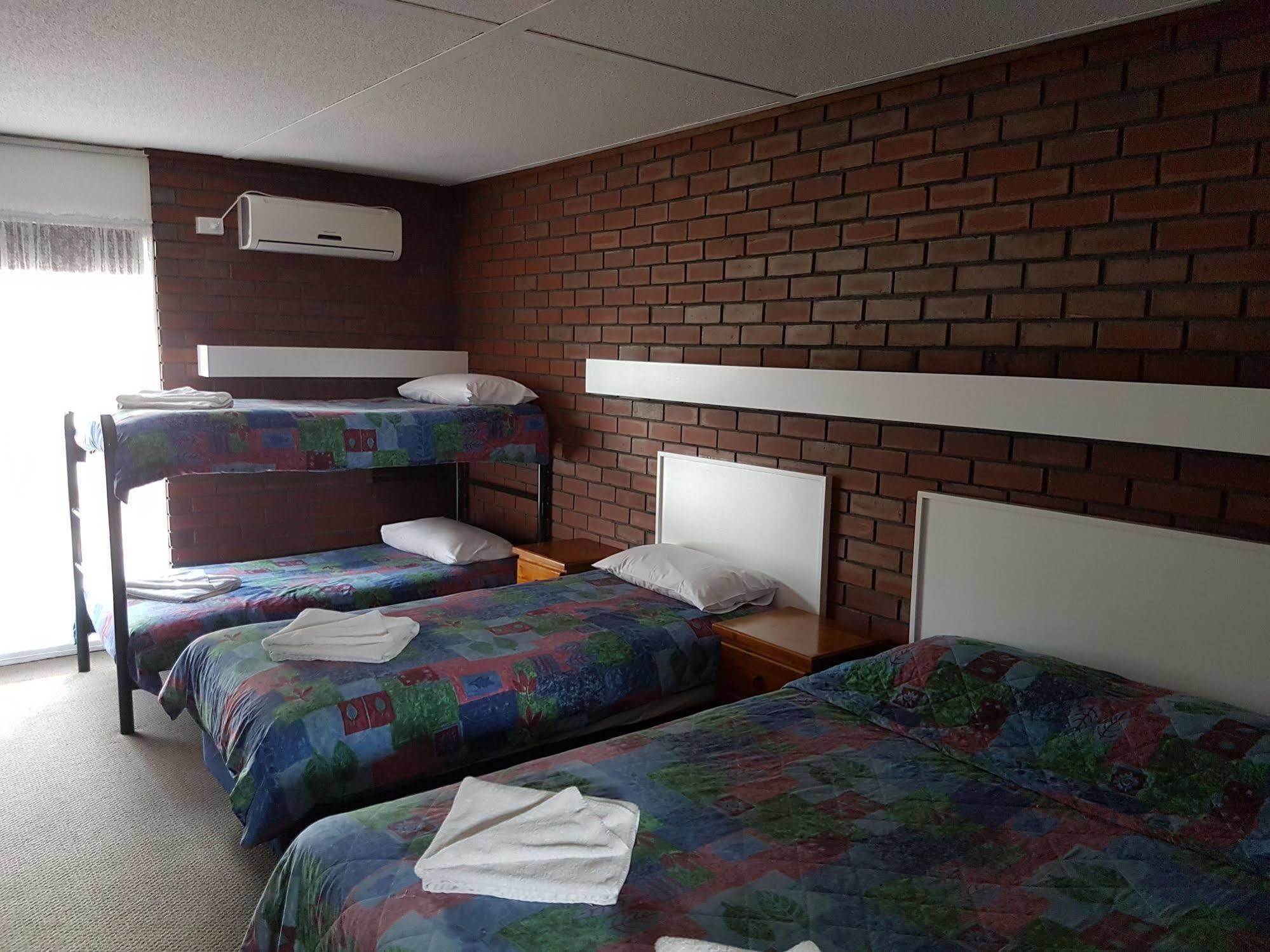 Mid City Plantation Motel Μιλντούρα Εξωτερικό φωτογραφία